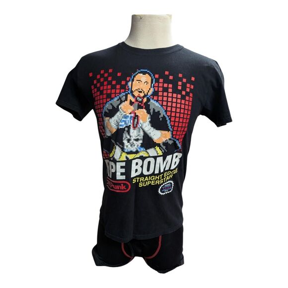 Rare  8-bit style CM Punk graphic - Picture 1 of 2
